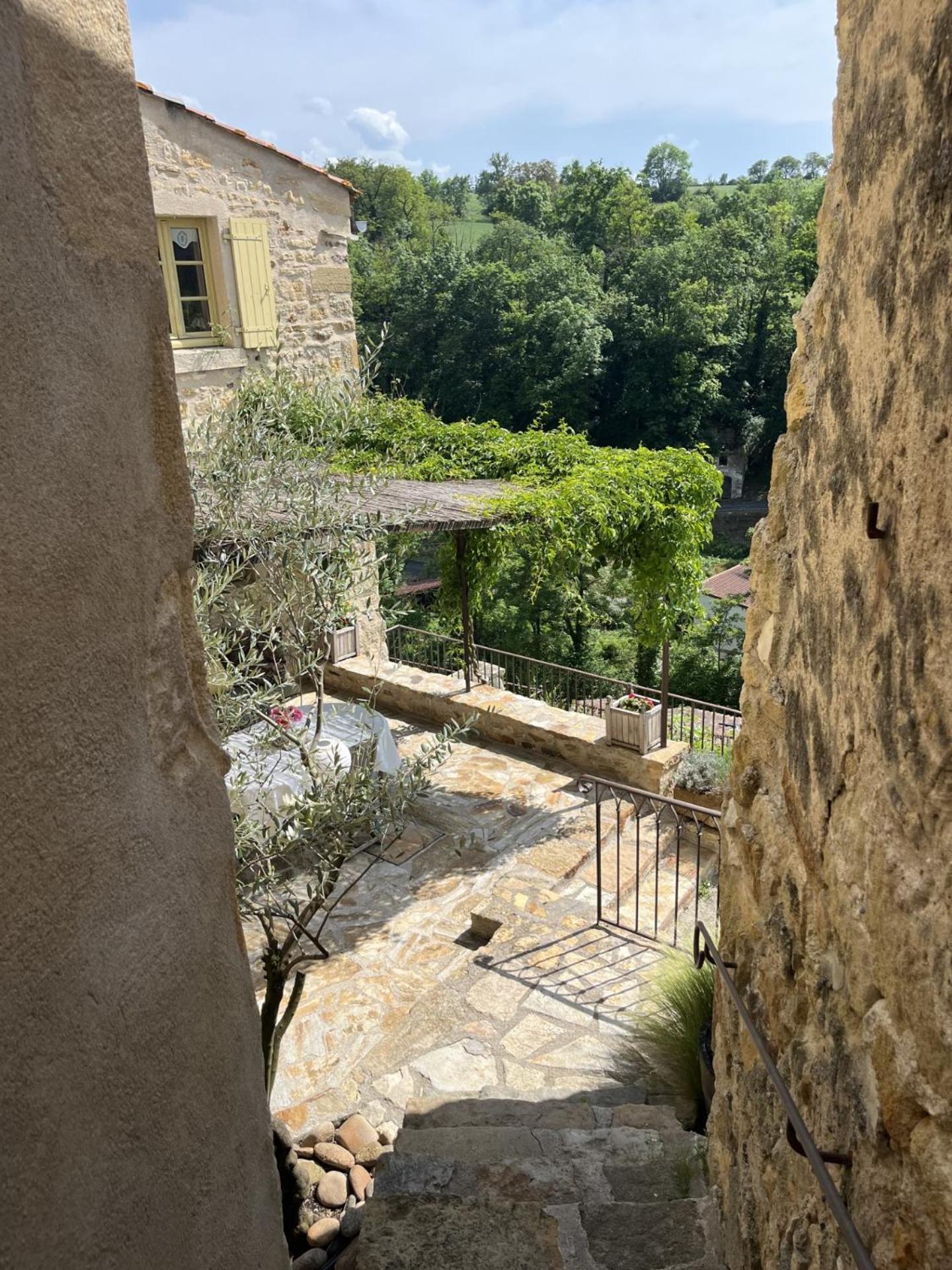 Le Logis D'Hortense Vic-le-Comte Eksteriør billede